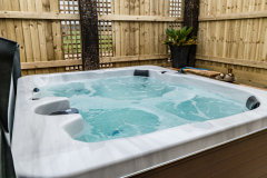 Rose Cottage hot tub