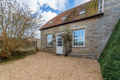 rose-cottage-somerset-country-outside