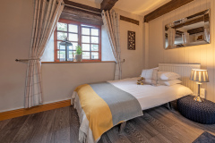 the-granary-somerset-extra-bed