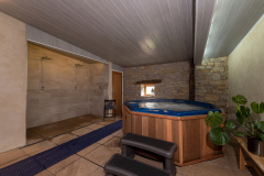 the-old-mill-somersetcountryescape-somerset-hot-tub